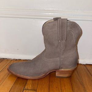 Freebird Zamora Boot - gray suede